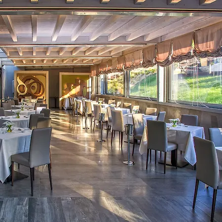 Hotel Relais Bellaria & Congressi 4*