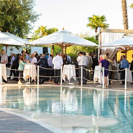 Hotel Relais Bellaria & Congressi 4*